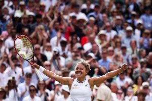 Wimbledon : l’Italienne Jasmine Paolini bat Donna Vekic et jouera sa première finale à Londres