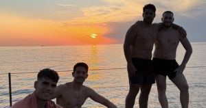 ATP, Insolite > Carlos Alcaraz met déjà fin à ses vacances de rêve