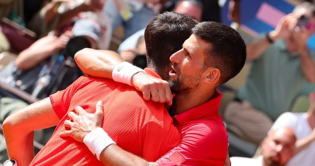 Roland Garros > Le message plein de classe de Novak Djokovic pour Alcaraz : « Carlos, j’espère une chose… »