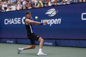 Alexander Zverev vient à bout de Tomas Martin Etcheverry et rejoint les 8es à l&rsquo;US Open