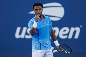 Arthur Fils remporte un point fou dans le tie-break du 2e set contre Gabriel Diallo à l&rsquo;US Open en vidéo