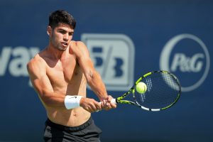Carlos Alcaraz affiche un physique spectaculaire à Cincinnati