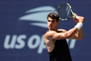 Carlos Alcaraz risque de quitter le top-3 après sa défaite à l&rsquo;US Open.