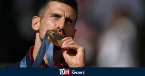 Djokovic accomplit enfin son rêve olympique : « J&rsquo;ai fait des sacrifices physiques et familiaux pour remporter l&rsquo;or, et finalement je l&rsquo;ai fait »