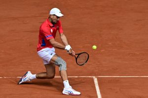 Djokovic vise son premier titre en 2024, Sinner et Alcaraz peuvent se partager les quatre Majeurs