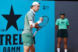 Félix Auger-Aliassime surpris par Jakub Mensik au premier tour de l&rsquo;US Open