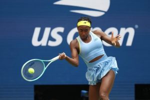 Gauff expéditive pour débuter la défense de son titre