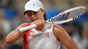 JO 2024: Iga Swiatek éliminée en demi-finale par la Chinoise Zheng Qinwen