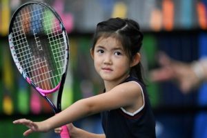 JO-2024: la folie Zheng Qinwen déferle dans les clubs de tennis en Chine
