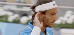 Jeux Olympiques, Vidéos > Médaillé de bronze, Musetti s&rsquo;offre également le point du tournoi