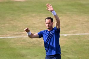 Le Queen&rsquo;s renomme son court central  » The Andy Murray Arena « 
