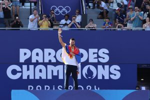 Navratilova et Evert se prosternent devant les prouesses de Novak Djokovic