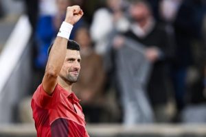 Novak Djokovic se qualifie facilement pour le deuxième tour de l&rsquo;US Open