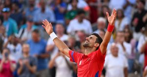 Paris 2024 – Tennis (H) : Djokovic domine Alcaraz et remporte enfin la médaille d&rsquo;or