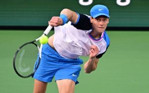 Première demie pour Sinner sous le vent de Cincinnati