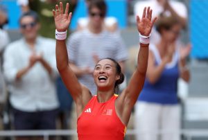 Qinwen Zheng devient la toute première asiatique à atteindre la finale des JO