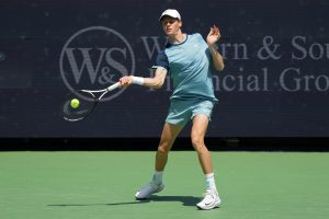 Sinner en finale après un match épique contre Zverev