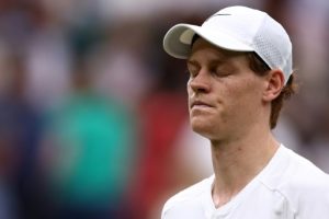 Tennis: Sinner, des contrôles antidopage qui font débat