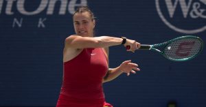 Tennis – WTA – Cincinnati : Sabalenka remporte le choc des titans face à Swiatek