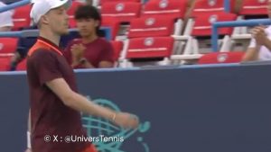 Tension à Washington: ce joueur canadien est disqualifié pour avoir insulté un supporter en pleine rencontre