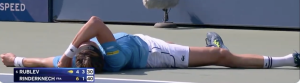 US Open, Vidéos > Rinderknech au bord du malaise après un énorme échange contre Rublev !