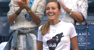ATP, Insolite > Novak Djokovic en lévitation entouré de loups, sa femme, Jelena, n&rsquo;en revient pas !