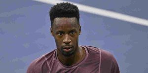 US Open > Monfils déjà éliminé, conserve son objectif en tête : « Je garde mon dernier objectif. Jouer jusqu&rsquo;à 40 piges. J&rsquo;espère que je rentrerai dans ce tournoi par mon classement, sinon je demanderai une wild-card comme Caro Garcia »