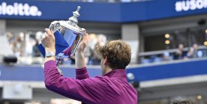 ATP, US Open > Matteo Berrettini : « Quand on m&rsquo;a demandé au mois de juillet qui allait gagner l&rsquo;US Open, j&rsquo;avais répondu : &lsquo;Jannik Sinner&rsquo;. Parce que, objectivement, quand il participe à un tournoi, il est naturellement le favori »