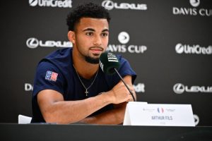 Arthur Fils après la première victoire de sa carrière en Coupe Davis : « Alléluia ! »