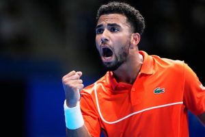 Arthur Fils s&rsquo;offre Holger Rune et rejoint Ugo Humbert en finale à Tokyo
