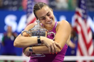 Aryna Sabalenka met le grappin sur le titre