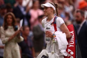 Elena Rybakina, 4e mondiale, souffre toujours du dos