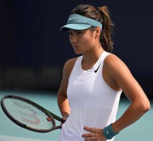 Emma Raducanu se retire du tournoi de Pékin