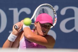 Iga Swiatek file en trombe en huitièmes de finale de l&rsquo;US Open