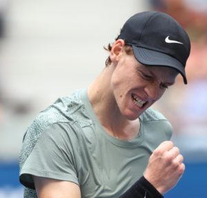 Jannik Sinner s&rsquo;envole vers la finale
