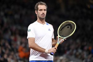 La finale du challenger de Cassis avec Richard Gasquet reportée à lundi en raison de la météo