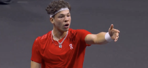 Laver Cup, Vidéos > Medvedev vrille et frôle la disqualification, Shelton est choqué