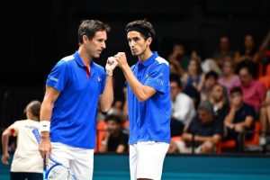 Le double français termine par un succès pour l&rsquo;honneur en Coupe Davis