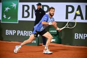 Le point sensationnel au filet de Corentin Moutet au tournoi de Hangzhou