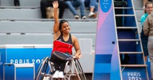 Nalani Buob submergée par les émotions pour sa première à Roland-Garros – rts.ch