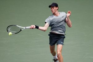 Sinner vainqueur de Safiullin à Pékin dans un contexte troublé par l&rsquo;appel de l&rsquo;AMA à son sujet