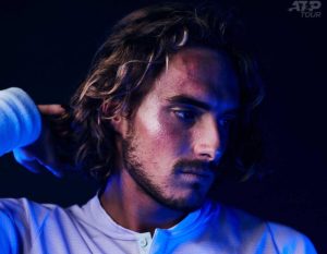 Stefanos Tsitsipas se retire de la coupe Davis suite à une lésion au dos