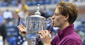 US Open > Binaghi (président de la Fédération italienne) après le sacre de Sinner : « Vous souvenez-vous de la Suède de Borg, de l&rsquo;Espagne de Nadal ? Les chiffres disent que c&rsquo;est l&rsquo;ère de l&rsquo;Italie »