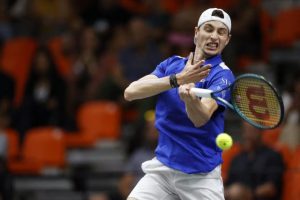 Ugo Humbert après son succès contre Alexei Popyrin en Coupe Davis : « Léger sur le court »