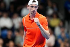 Ugo Humbert domine Tomas Machac et se hisse en finale à Tokyo
