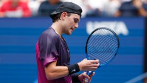 l&rsquo;image terrible de Draper qui vomit sur le court en pleine demi-finale contre Sinner
