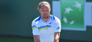 ATP > De ses tranchées en Ukraine, Dolgopolov remet Wilander à sa juste place : « Désolé Mats, je regarde rarement du tennis ces derniers temps, mais j&rsquo;ai regardé les moments forts du match entre Alcaraz et Sinner par accident et je suis en total désaccord avec toi »