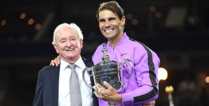 ATP > D&rsquo;une légende à une autre, Rod Laver rend hommage à Rafael Nadal : « La retraite est inévitable, mais ça va me manquer de voir ce gars se battre pour chaque point comme aucun autre »