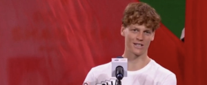 ATP – Shanghai > Sinner (tombeur de Djokovic devant Federer, Alcaraz et Ferrero) : « J&rsquo;ai joué contre une légende. Maintenant, je vois des légendes partout. J&rsquo;essaie juste de suivre le mouvement »
