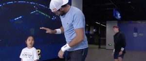 ATP – Shanghai, Vidéos > La conversation adorable entre Berrettini et une petite fille de 7 ans avant l&rsquo;entrée sur le court
